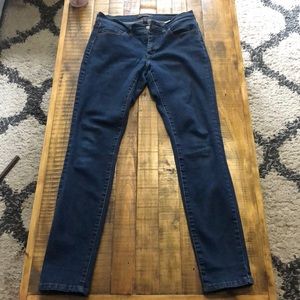 Banana Republic Skinny Jeans